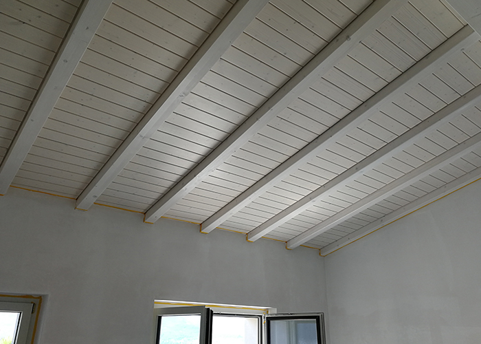 Rivestimento soffitti interni e pareti in legno in tutto il Ticino: Lugano,  Bellinzona, Chiasso, Locarno., Antognini
